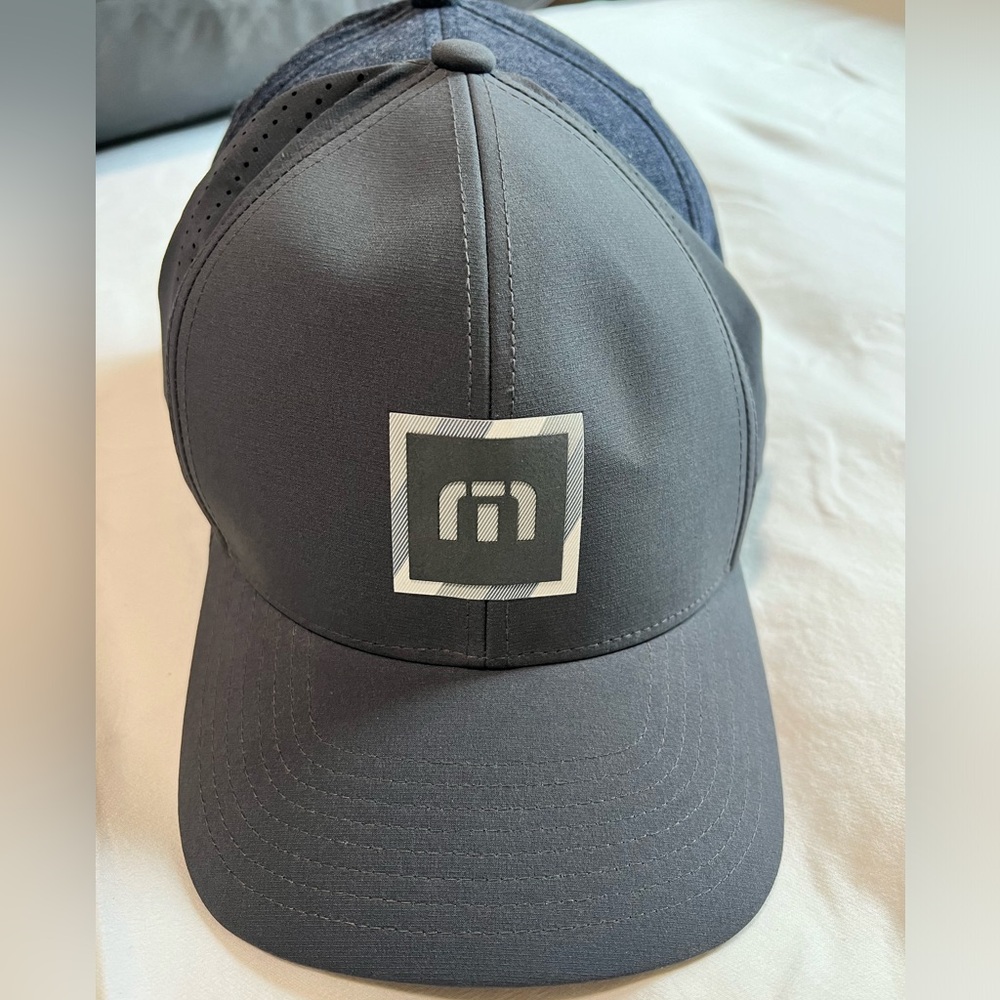 NWOT Travis Mathew Grey Hat